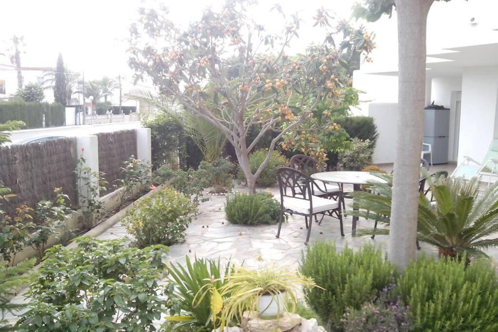 Bonito Apartamento De 3 Hab. Con Jardin Roses Eksteriør billede